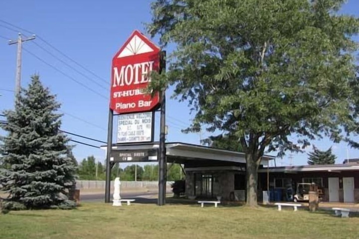 Grand Motel Saint-Hubert