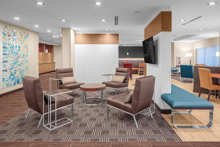 Hotel Interior 10 of 29