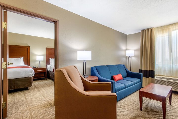 Room 22 of 40