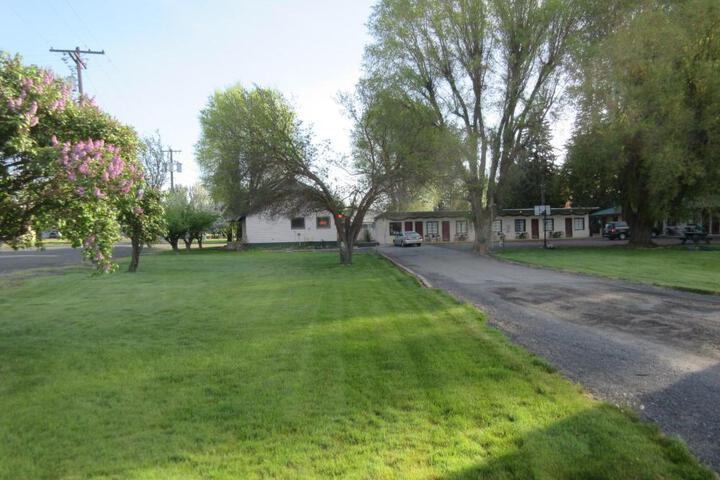 The Willows Motel