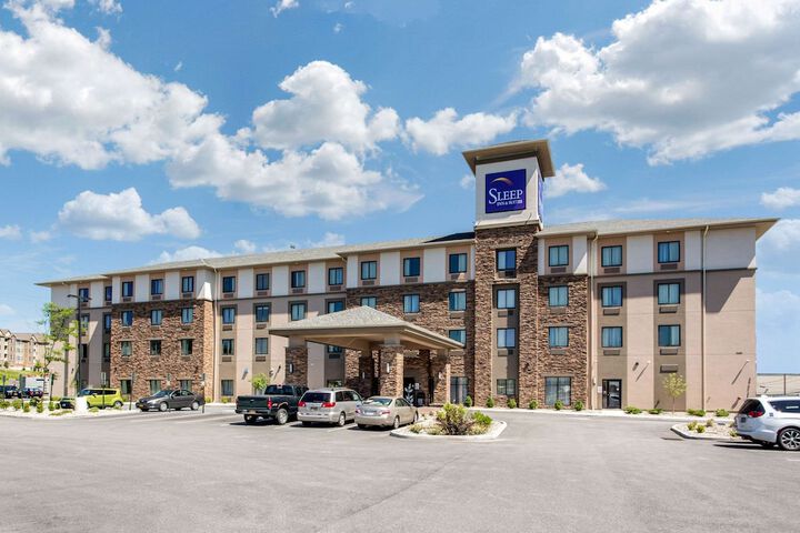 Sleep Inn & Suites Middletown - Goshen