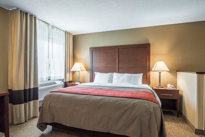 Room 20 of 35