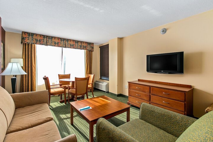 Room 78 of 108