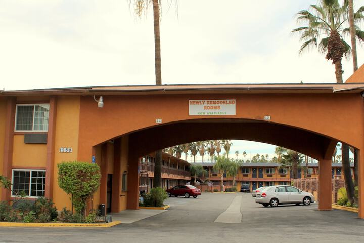 Hotel 2 of 24