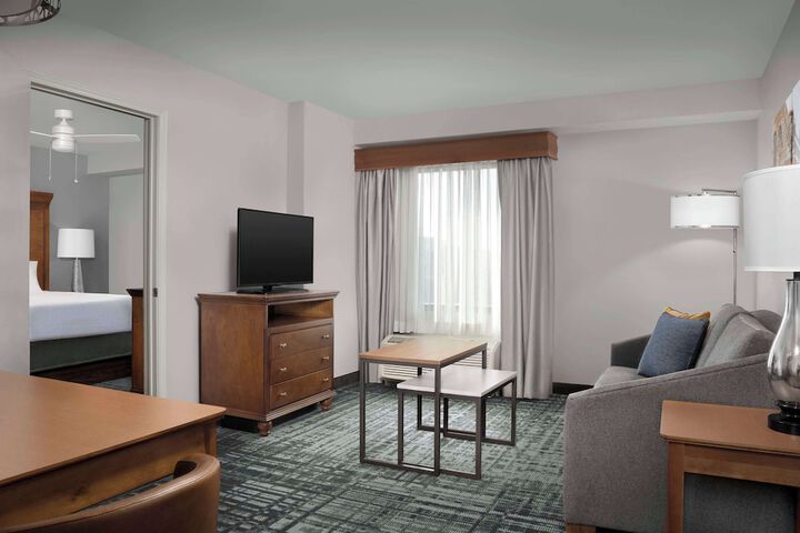 Room 16 of 39