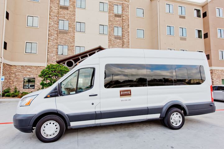 Staybridge Suites Houston - Humble Beltway 8 E by IHG