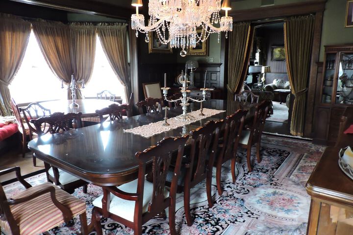 Dining 138 of 160