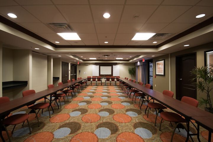 Staybridge Suites Philadelphia- Montgomeryville by IHG