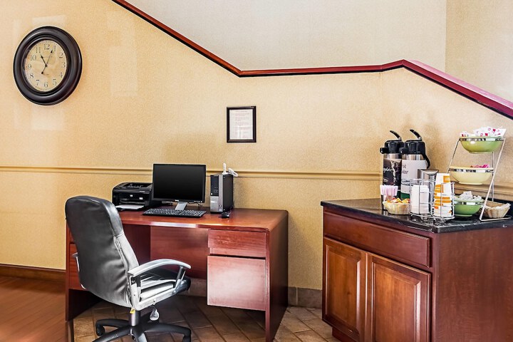 Quality Inn Burkeville Hwy 360 & 460