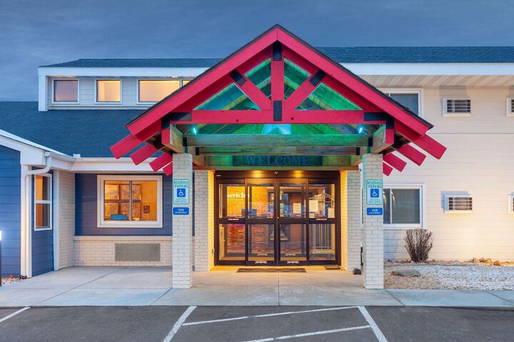Hotel 1 of 74