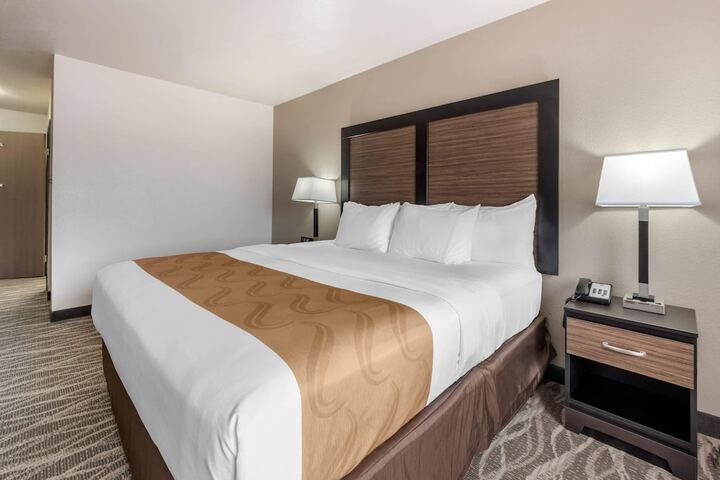 Quality Inn & Suites South Fork - Wolf Creek