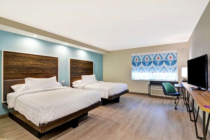 Room 20 of 35