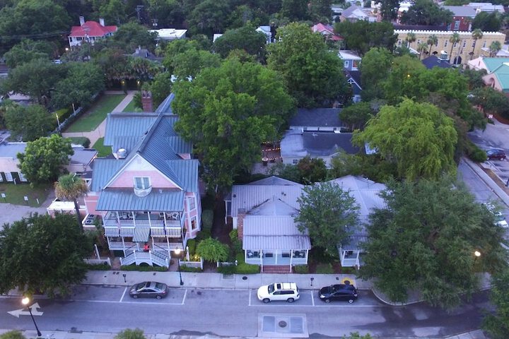 Hotel 3 of 98