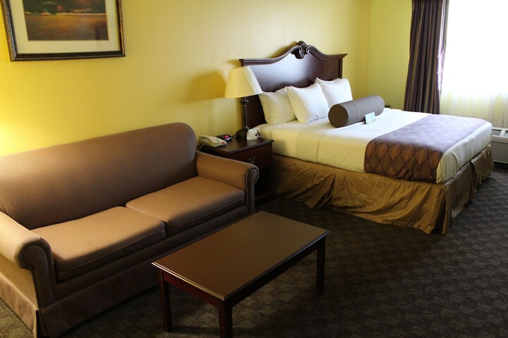 Room 21 of 29