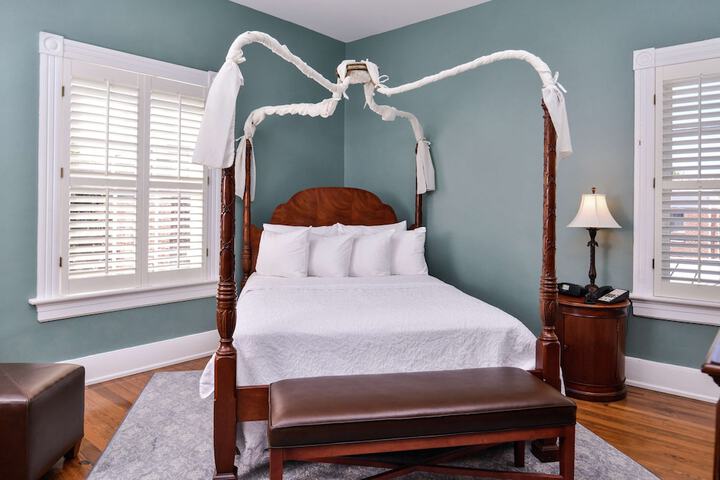 Hampton Inn Lexington-Historic District