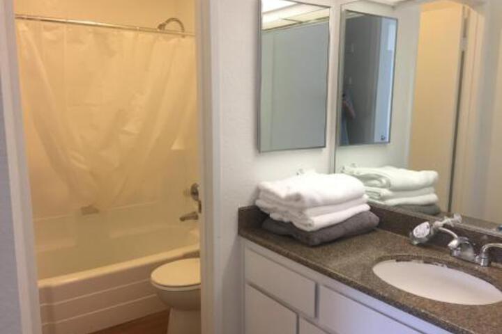 Rowland Heights Herly Apartment