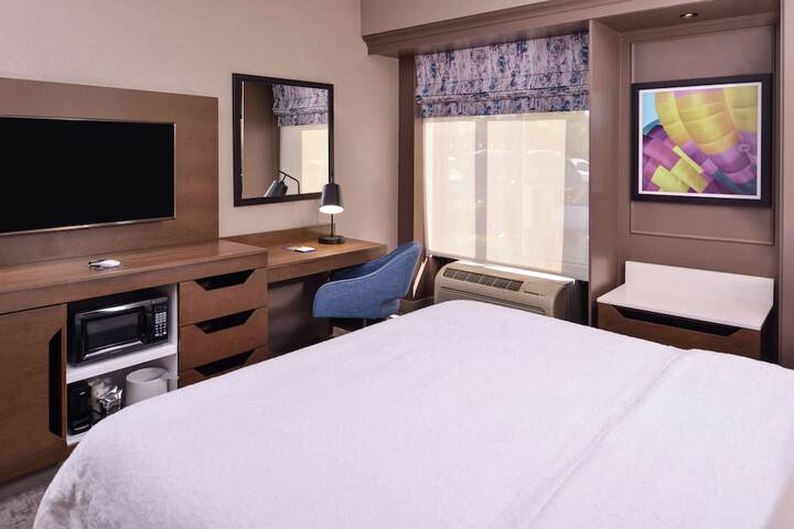 Room 19 of 60