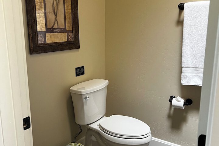 Room 18 of 33