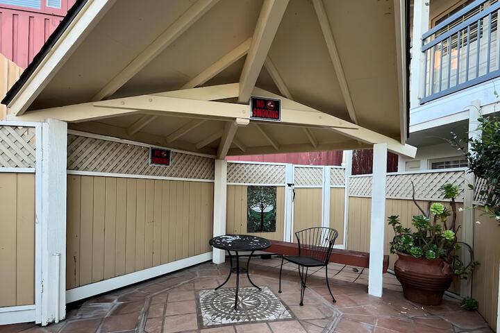 Terrace/Patio 29 of 30