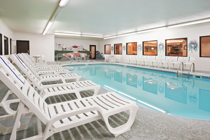 Pool 6 of 39