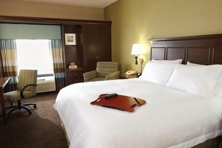 Hampton Inn & Suites by Hilton Saskatoon Airport