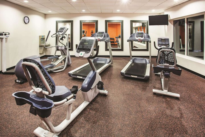 Health and Fitness 30 of 32