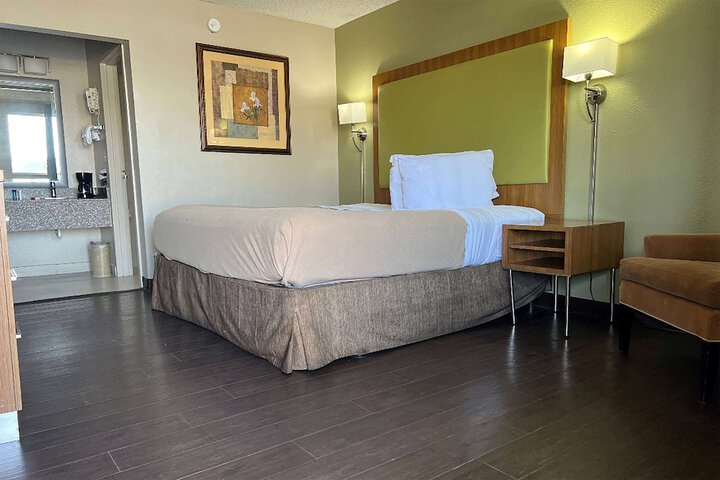Baymont by Wyndham Odessa University Area