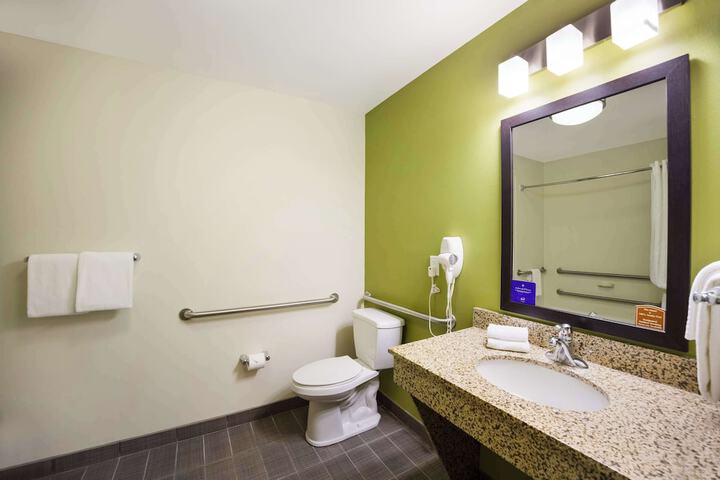Sleep Inn & Suites Colby