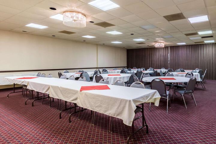 Econo Lodge Baytown