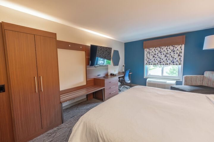 Holiday Inn Express Hotel & Suites a Lake Zurich-Barrington by IHG