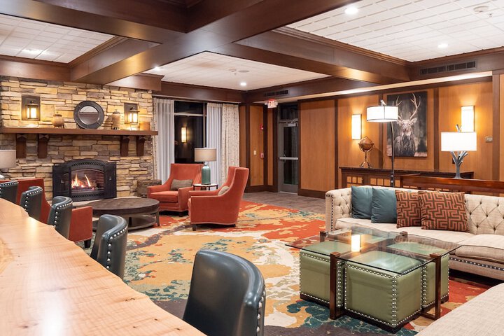 Hotel 10 of 64