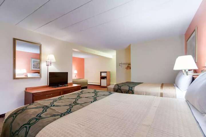 Royal Inn Clearfield