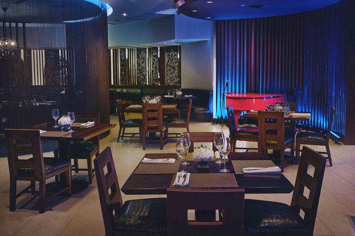 Dining 64 of 94