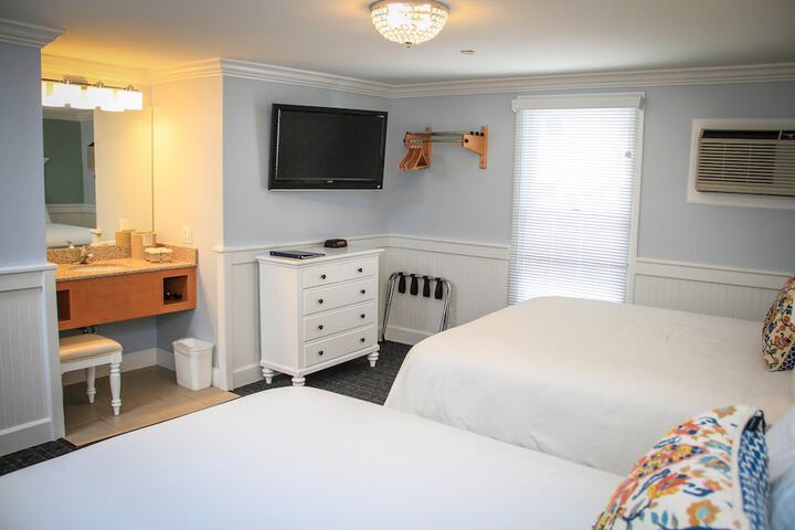 Room 56 of 119