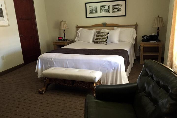 Room 31 of 54