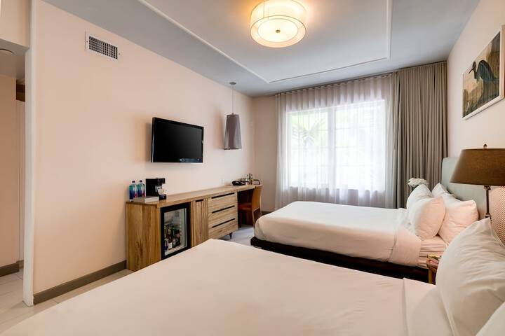 Room 14 of 49