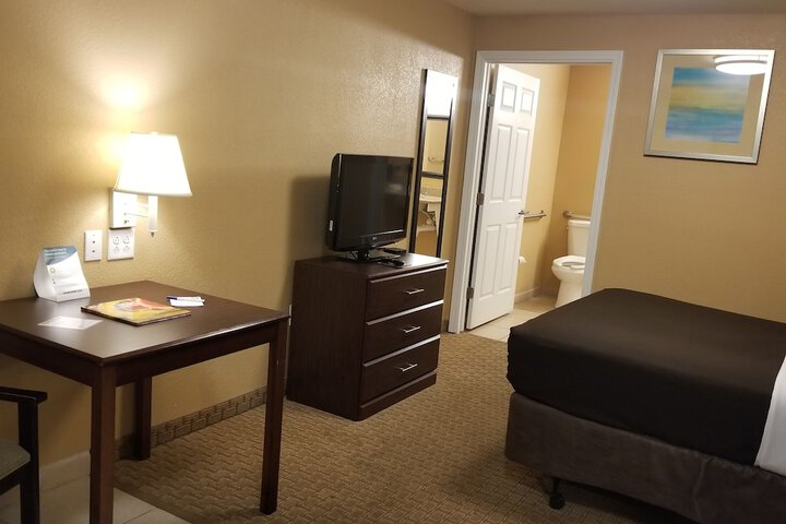 Room 39 of 59