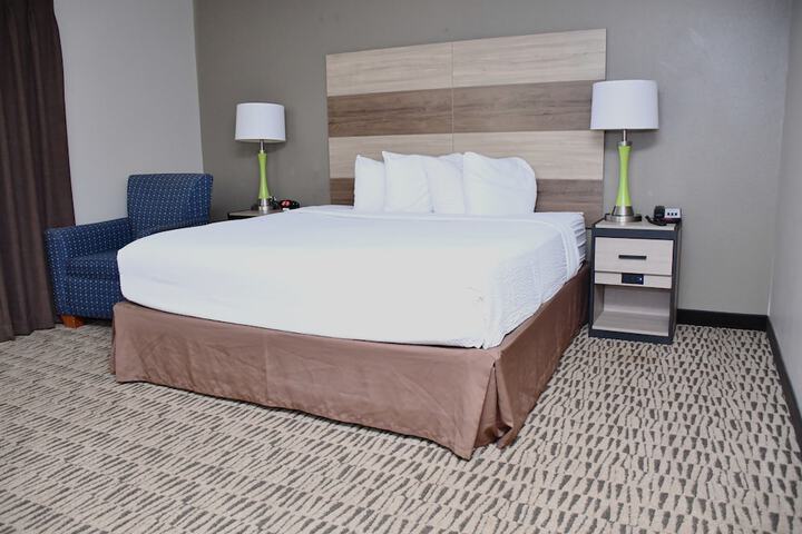 Baymont Inn & Suites by Wyndham Platteville