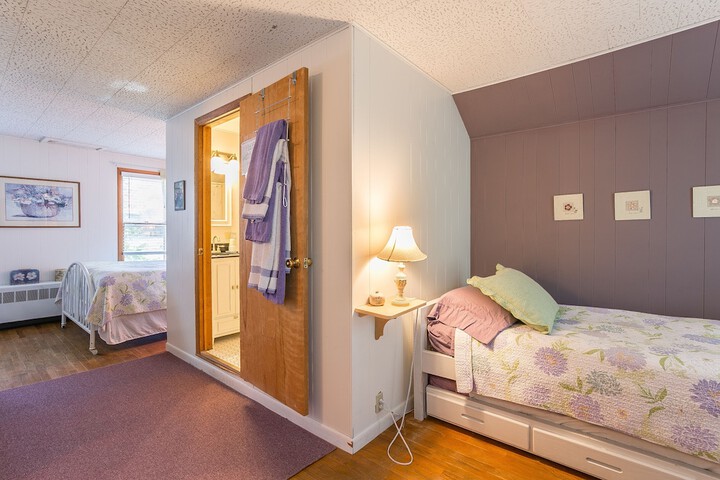 Room 30 of 41