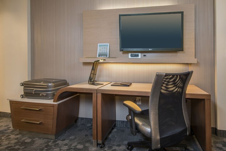 Room 12 of 35