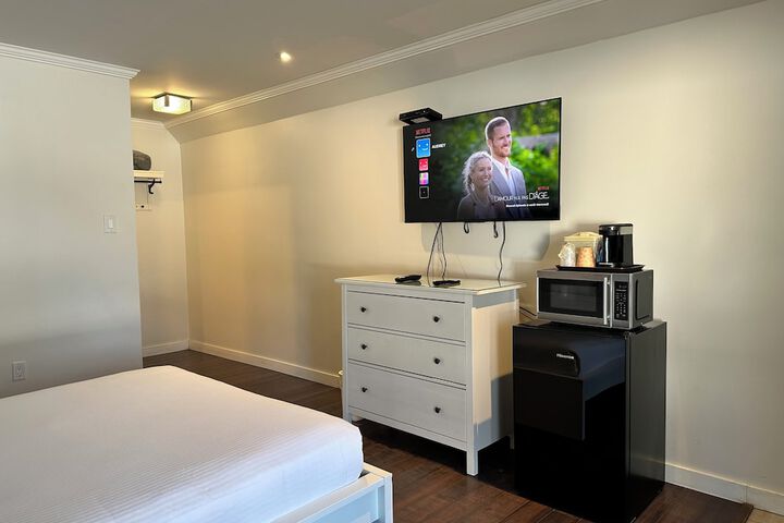 Cloud 9 Inn