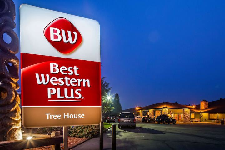 Best Western Plus Tree House