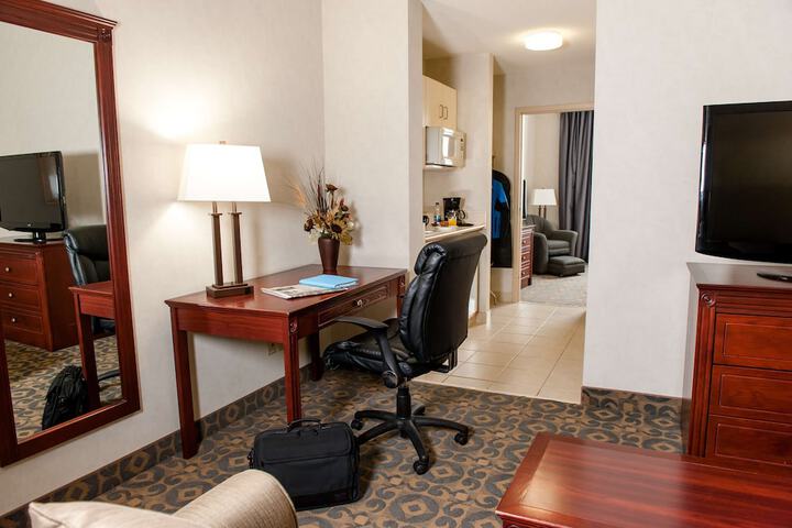 Room 56 of 118