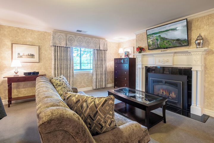 Red Coach Inn