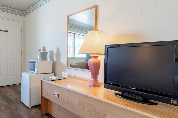 Room 14 of 20