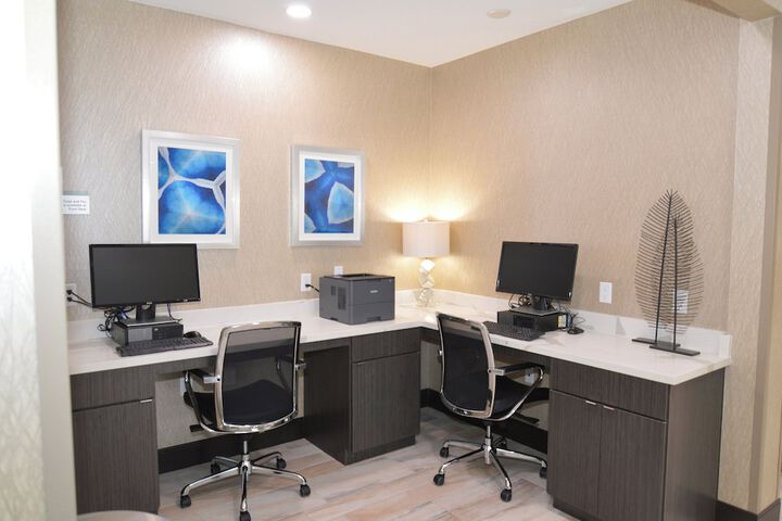 Holiday Inn Express & Suites Pasadena Houston Southeast by IHG