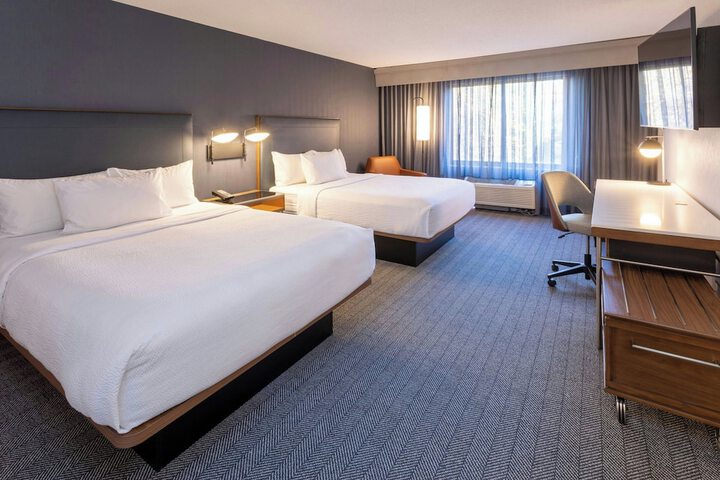 Courtyard Minneapolis St. Paul / Roseville by Marriott