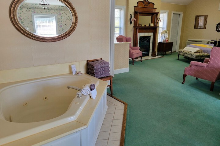 Room 57 of 125