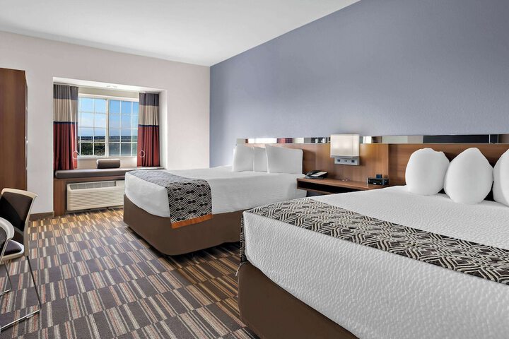 Microtel Inn & Suites by Wyndham Sweetwater