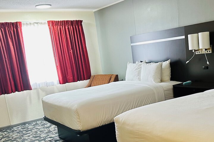 Americas Best Value Inn Wall